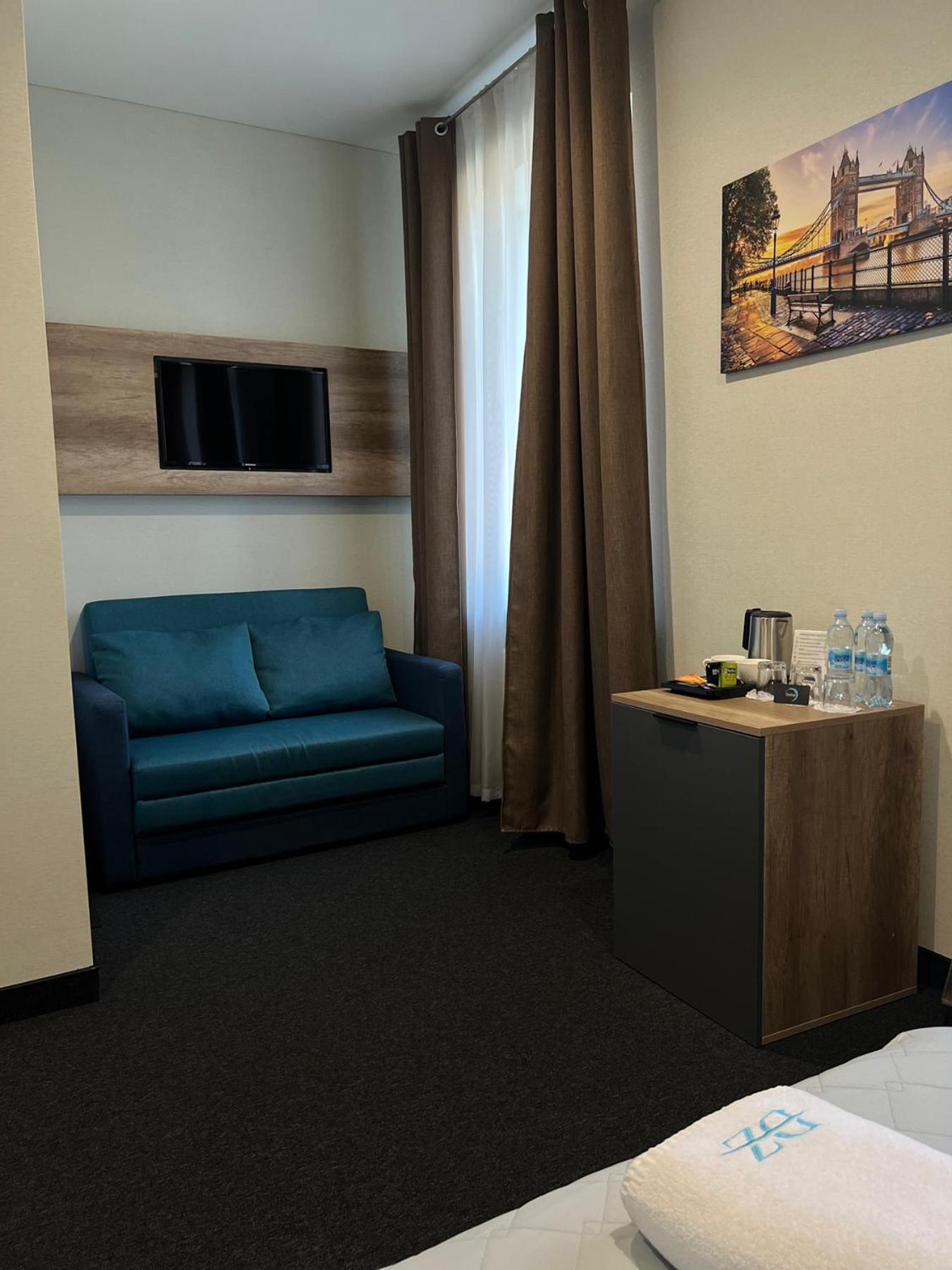 Hotel Dozari Korostyshiv Экстерьер фото
