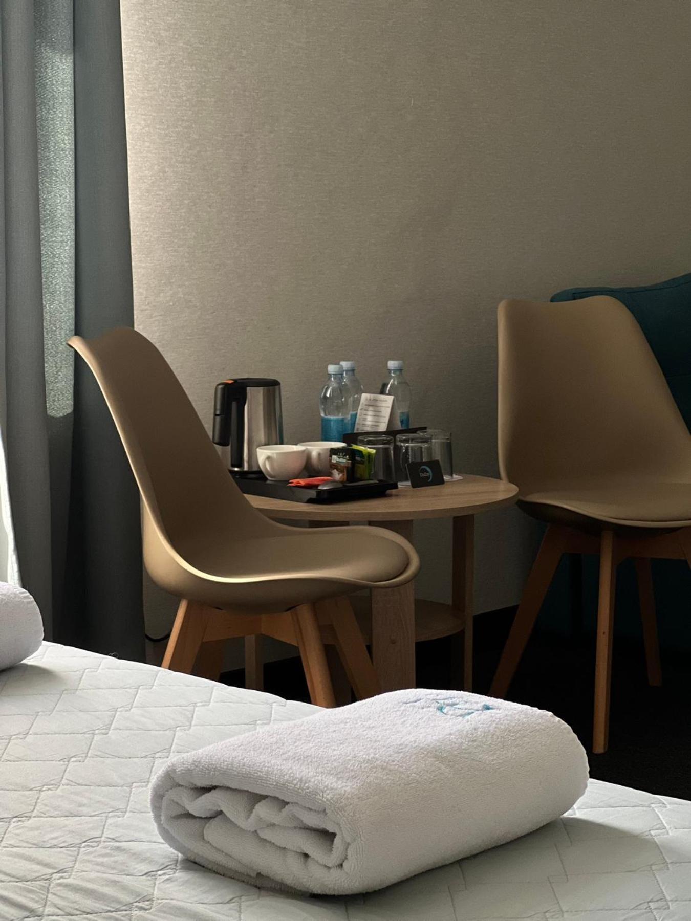 Hotel Dozari Korostyshiv Экстерьер фото