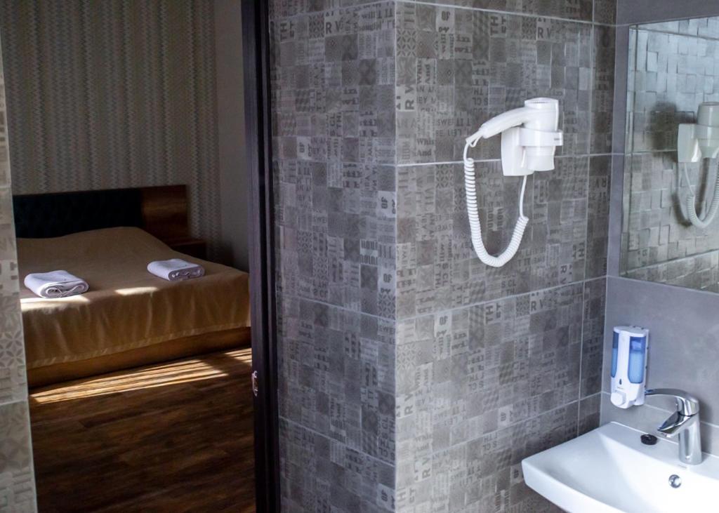 Hotel Dozari Korostyshiv Экстерьер фото