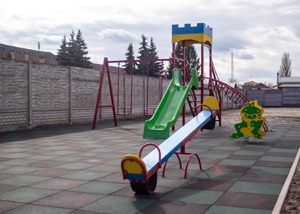 Hotel Dozari Korostyshiv Экстерьер фото